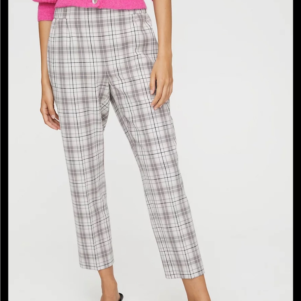 Aritzia Wilfred Darontal Pant - Greyscale Isla Tartan